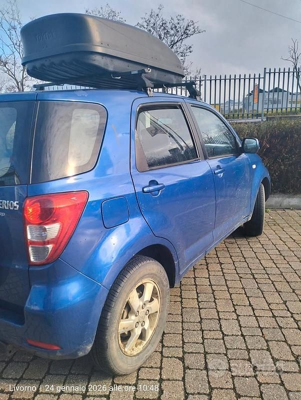 Usata Daihatsu Terios 2007 Blu SUV