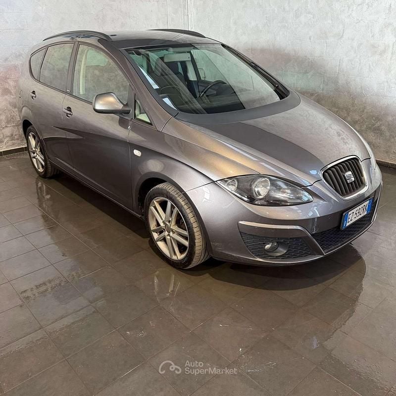 Usata Seat Altea XL 105 CV (77 kW) 2015 Grigio Monovolume