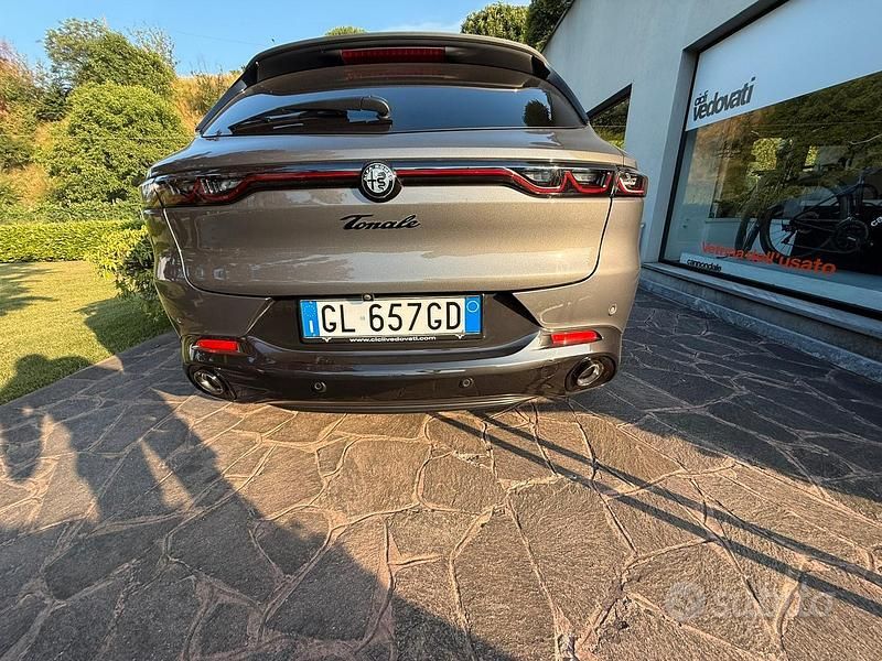 Usata Alfa Romeo Tonale Edizione Speciale 131 CV (96 kW) 2022 Grigio SUV