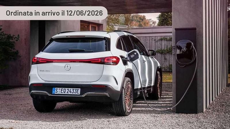 Argento Nuova 2025 Mercedes EQA300 Advanced Plus SUV | 59.930 € (Cara) - Immagine 1/1