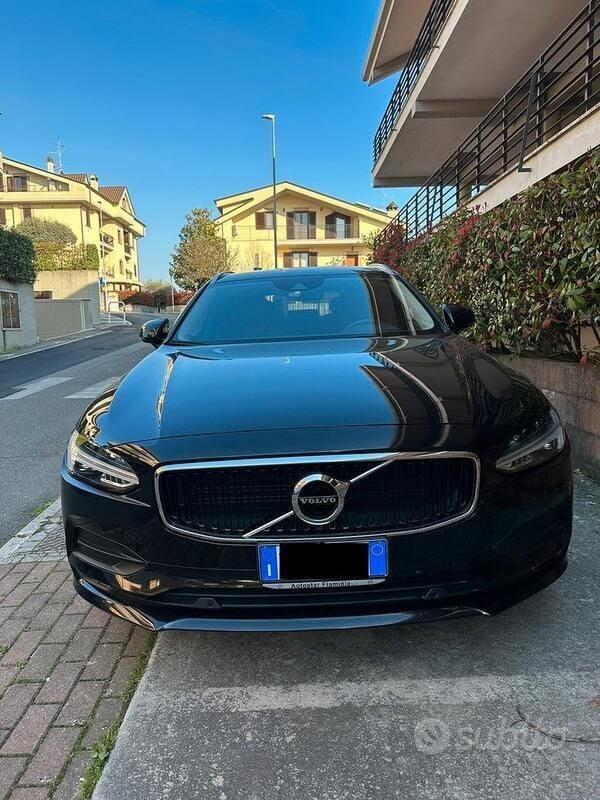 Usata Volvo V90 Business Edition 190 CV (139 kW) 2019 Nero Station wagon