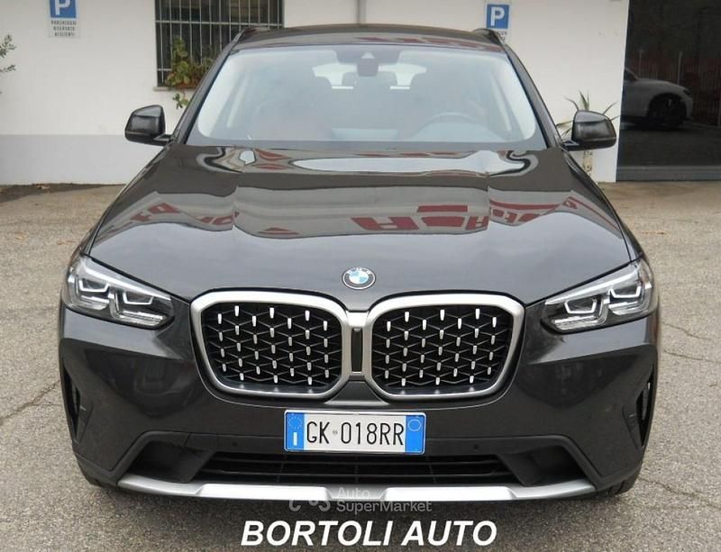 Usata BMW X4 190 CV (139 kW) 2022 Grigio scuro SUV