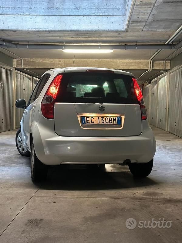 Usata Suzuki Splash 86 CV (63 kW) 2010 Bianco Utilitaria