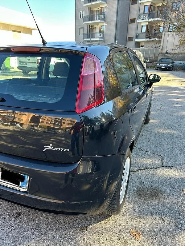 Usata Fiat Grande Punto 75 CV (55 kW) 2008 Utilitaria