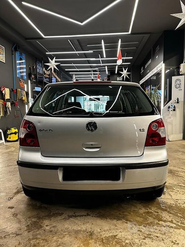 Usata VW Polo 2002 Grigio Berlina