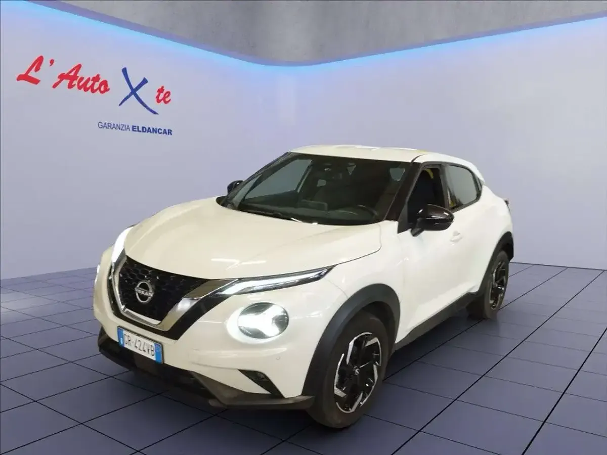 Usata Nissan Juke N-Connecta 114 CV (83 kW) 2023 Bianco perlato SUV