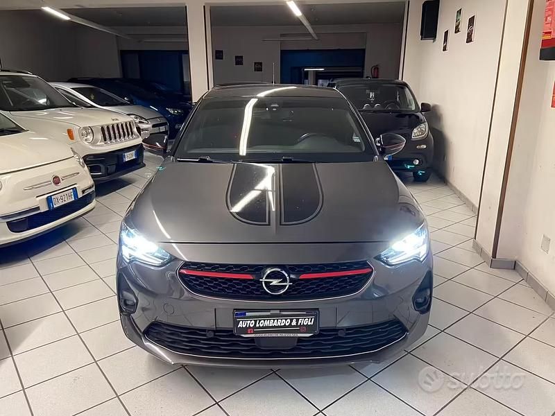Usata Opel Corsa GS Line 102 CV (75 kW) 2020 Grigio Utilitaria