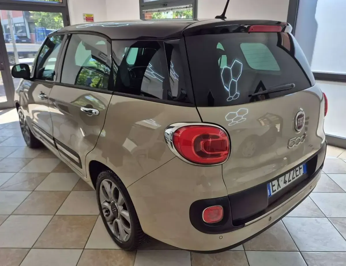 Usata Fiat 500L Living 85 CV (62 kW) 2014 Beige Monovolume
