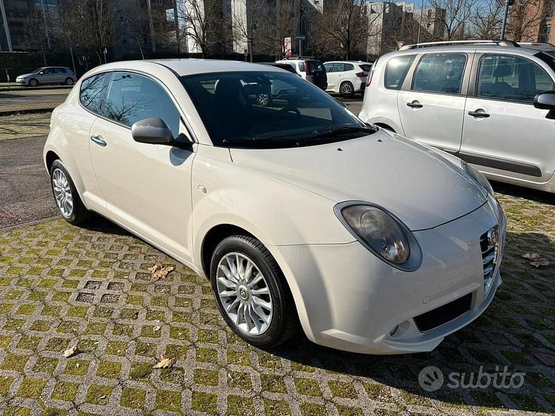 Usata Alfa Romeo MiTo Progression 70 CV (51 kW) 2015 Bianco Utilitaria