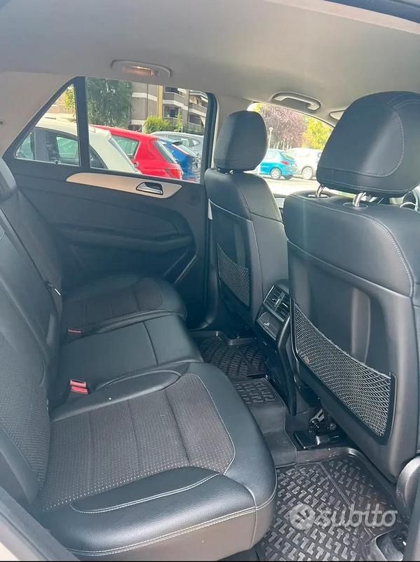 Usata Mercedes GLE250 204 CV (150 kW) 2018 Bianco Berlina