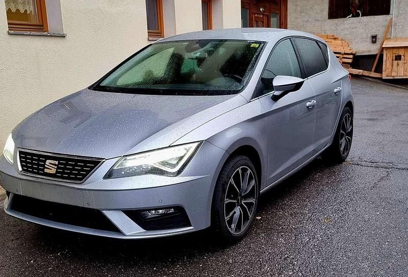 Usata Seat Leon XCELLENCE 150 CV (110 kW) 2017 Grigio Berlina