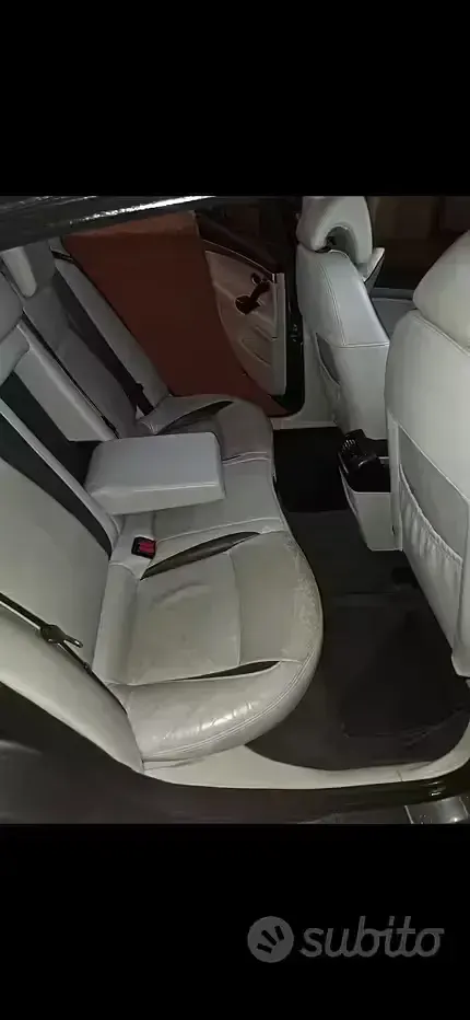 Usata Saab 9-3 Aero 180 CV (132 kW) 2011 Grigio Berlina