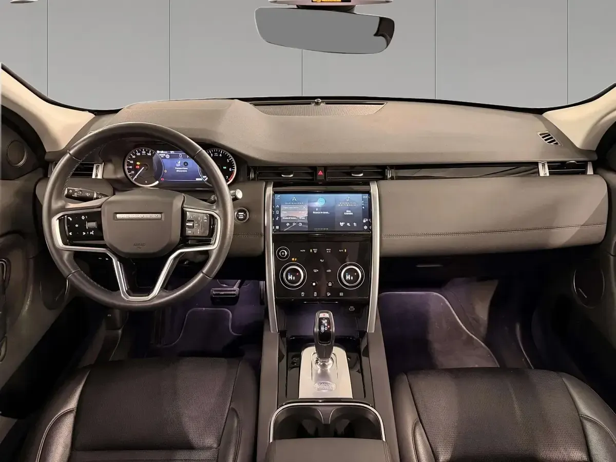 Usata Land Rover Discovery Sport SE 309 CV (227 kW) 2023 Fuji white SUV