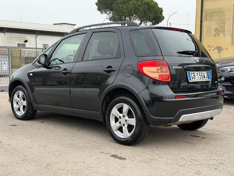 Usata Suzuki SX4 GLX 135 CV (99 kW) 2010 Nero SUV