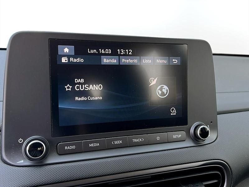 Usata Hyundai Kona 120 CV (88 kW) 2022 Grigio SUV