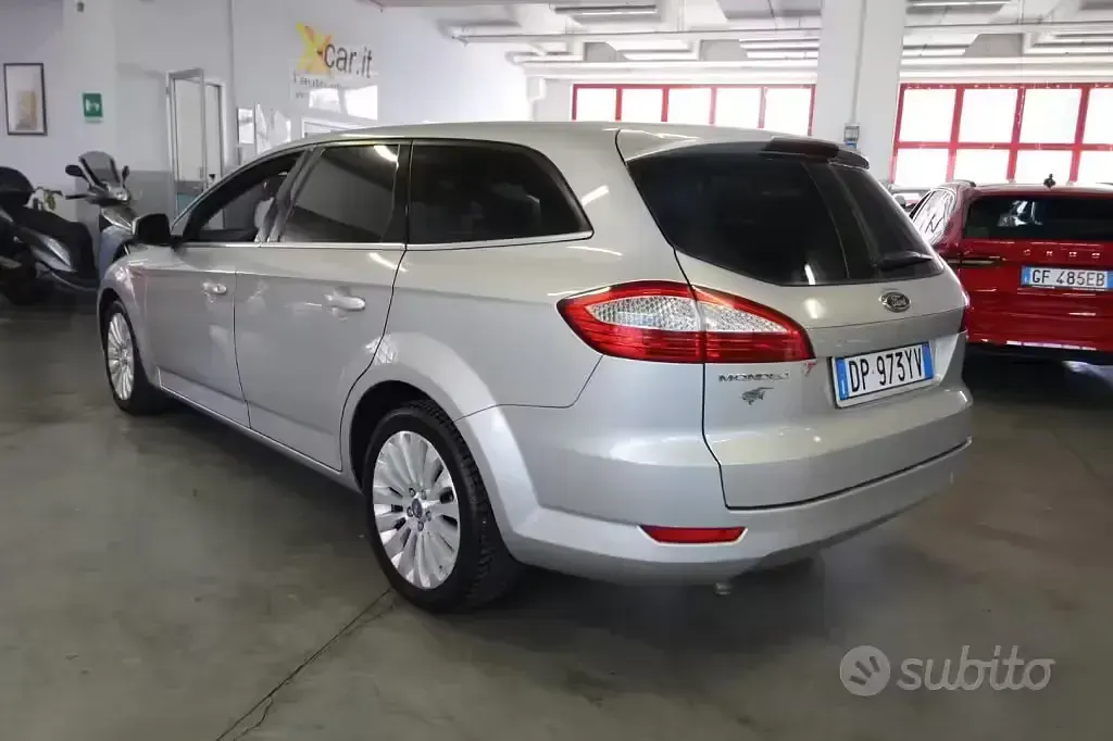 Usata Ford Mondeo 140 CV (102 kW) 2008 Grigio Station wagon