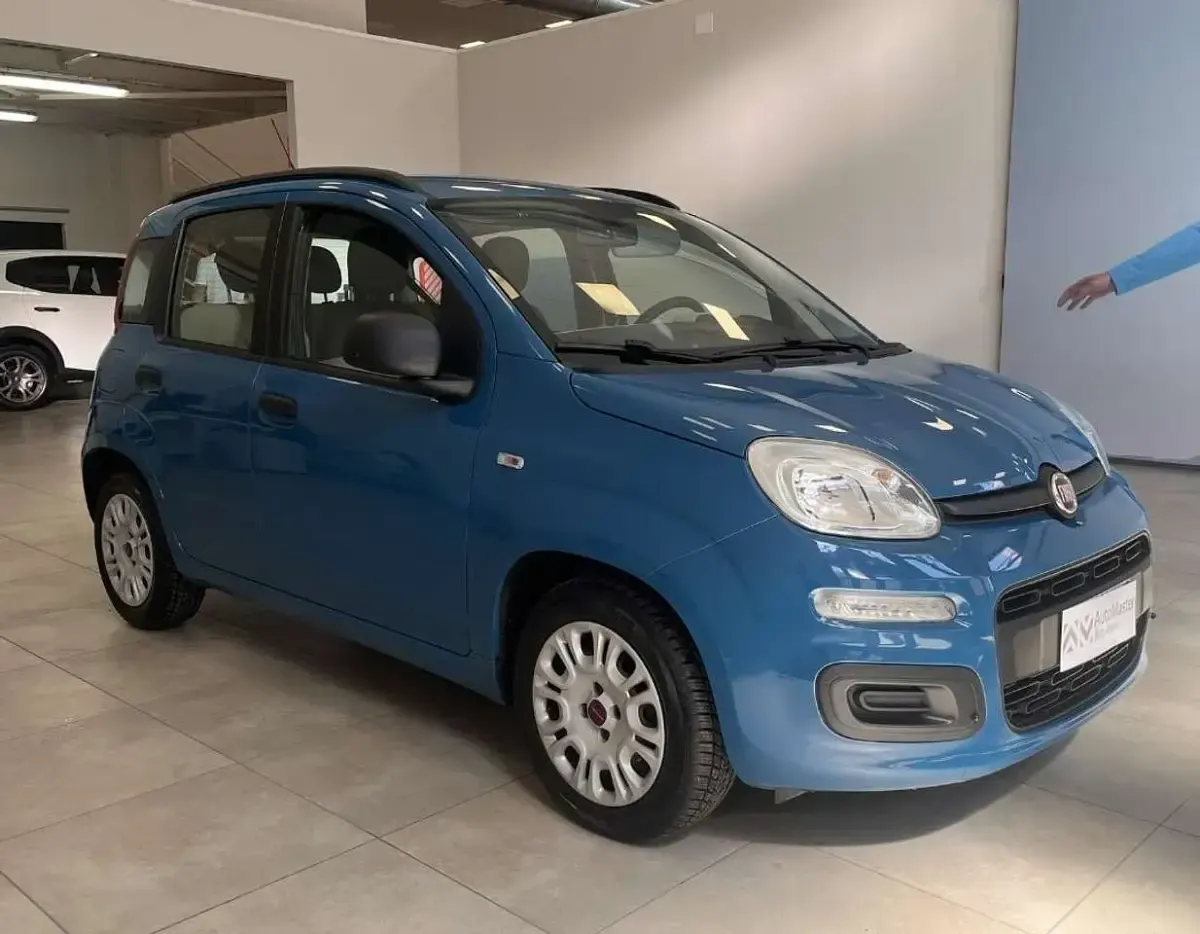 Usata Fiat Panda Easy 75 CV (55 kW) 2014 Blu/azzurro Utilitaria