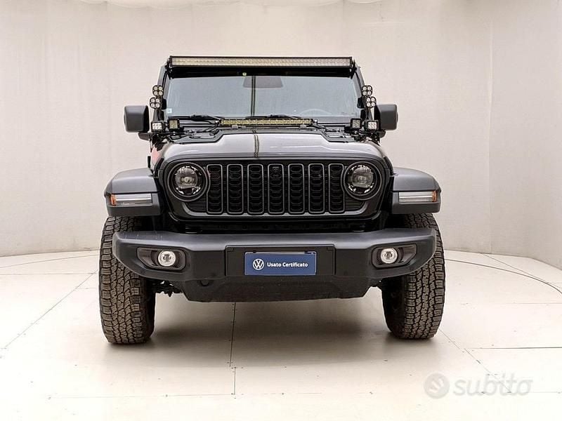 Usata Jeep Wrangler 2024 Nero SUV
