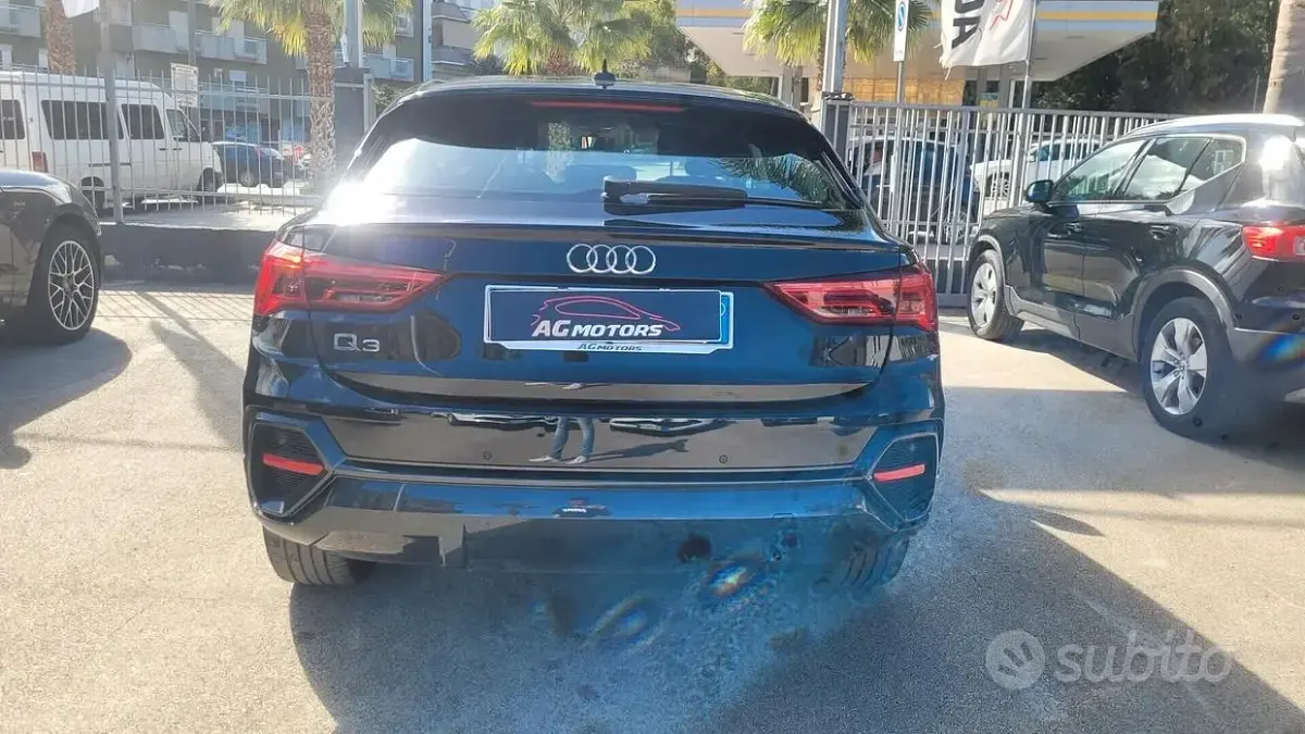 Usata Audi Q3 Sportback Advanced 150 CV (110 kW) 2023 Nero SUV