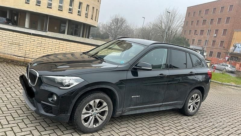 Usata BMW X1 143 CV (105 kW) 2017 Nero SUV