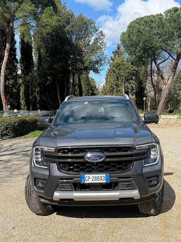 Usata Ford Ranger Wildtrack 241 CV (177 kW) 2023 Grigio Pick-up