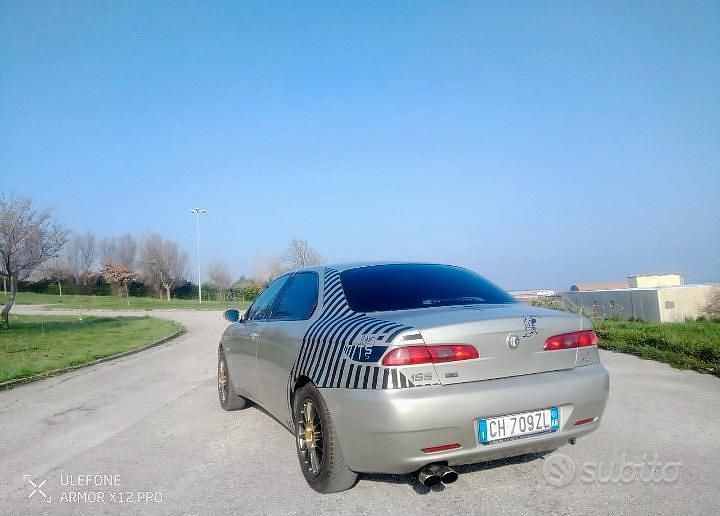 Usata Alfa Romeo 156 116 CV (85 kW) 2003 Grigio Berlina