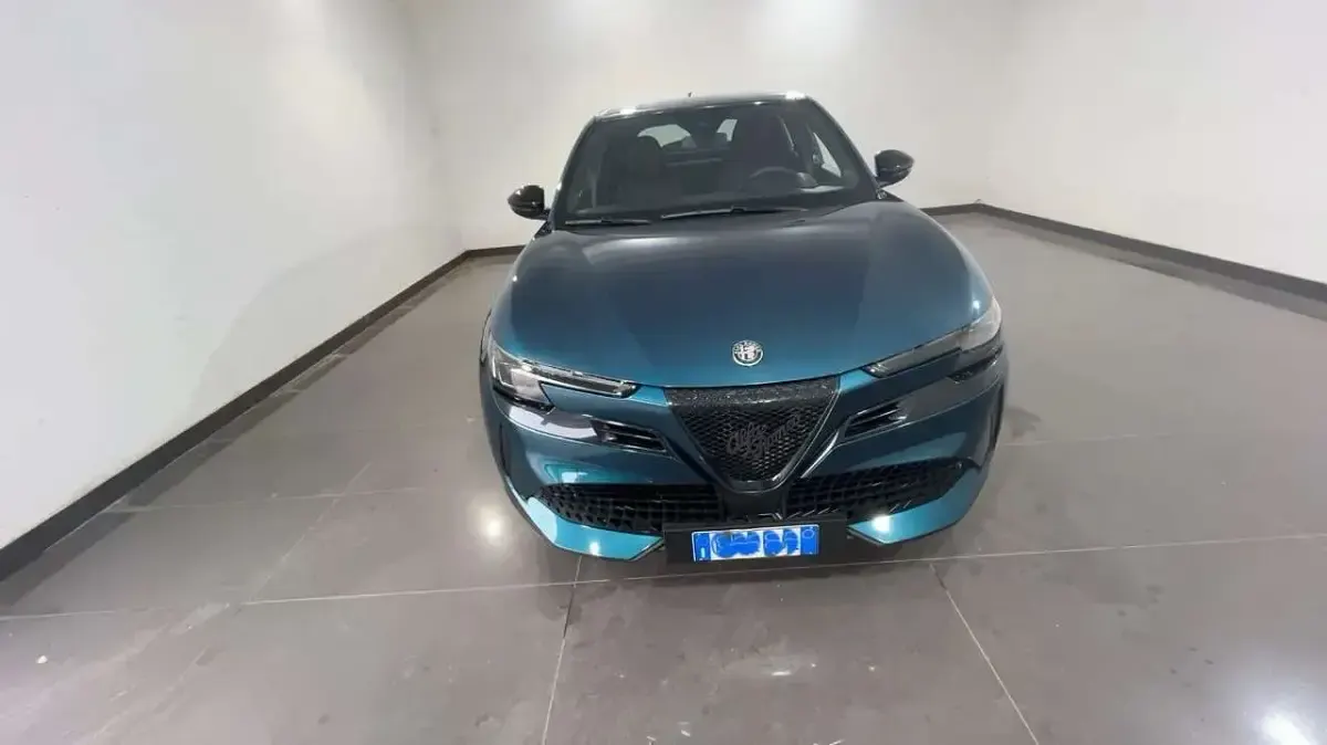 Usata Alfa Romeo GT Junior 145 CV (106 kW) 2025 Blu/azzurro SUV