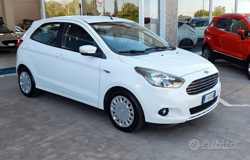 Usata Ford Ka Ultimate 85 CV (62 kW) 2017 Bianco Berlina