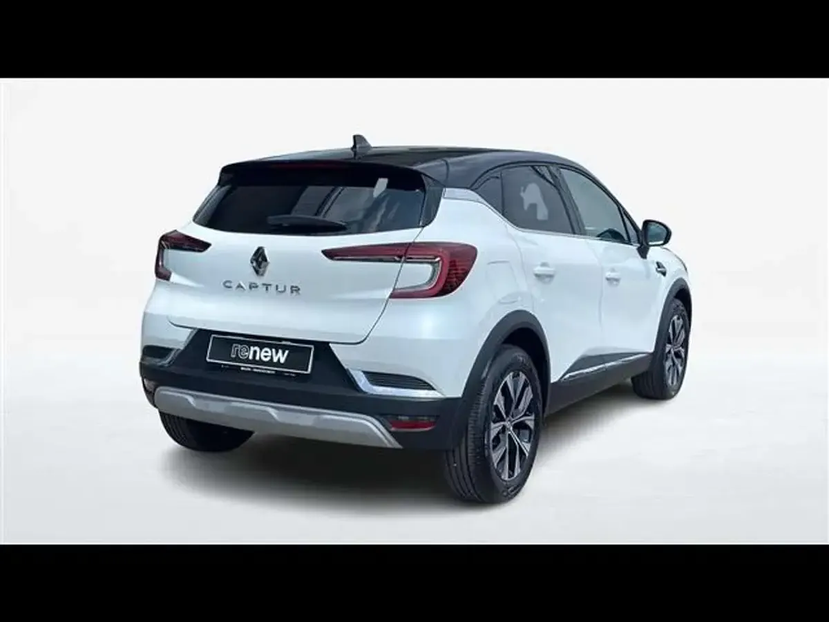 Usata Renault Captur Techno 91 CV (66 kW) 2023 Bianco SUV