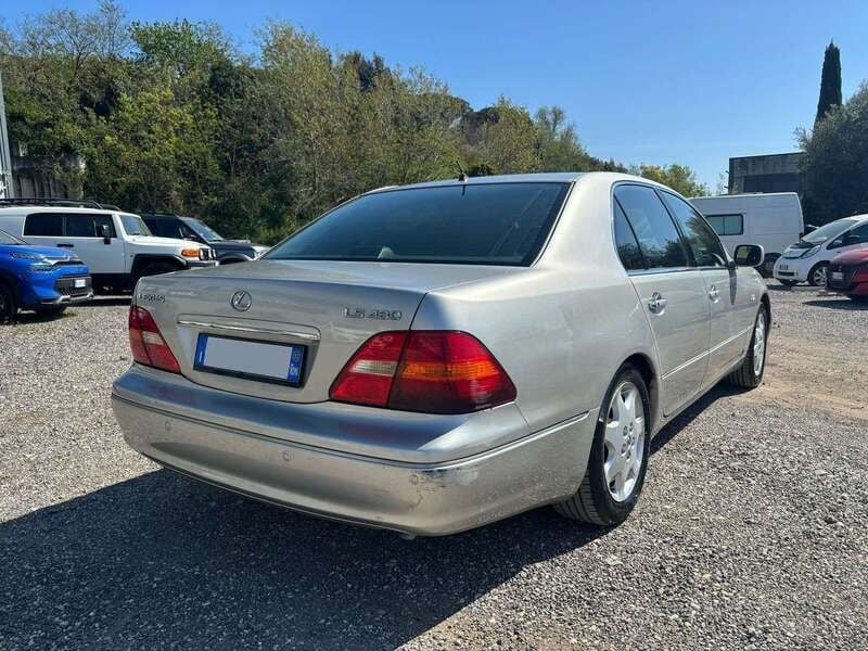 Usata Lexus LS430 281 CV (206 kW) 2002 Beige Berlina