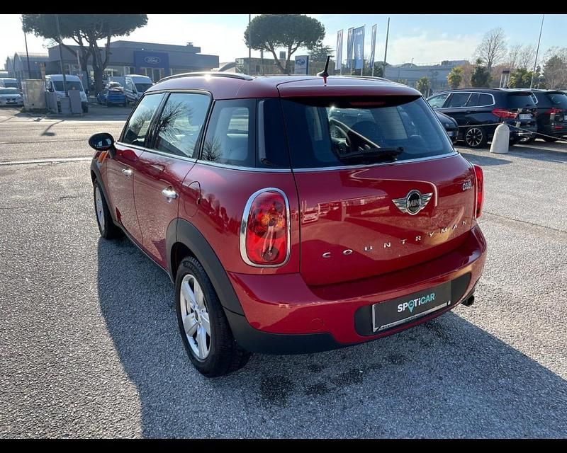 Usata Mini One Countryman 98 CV (72 kW) 2016 Rosso SUV