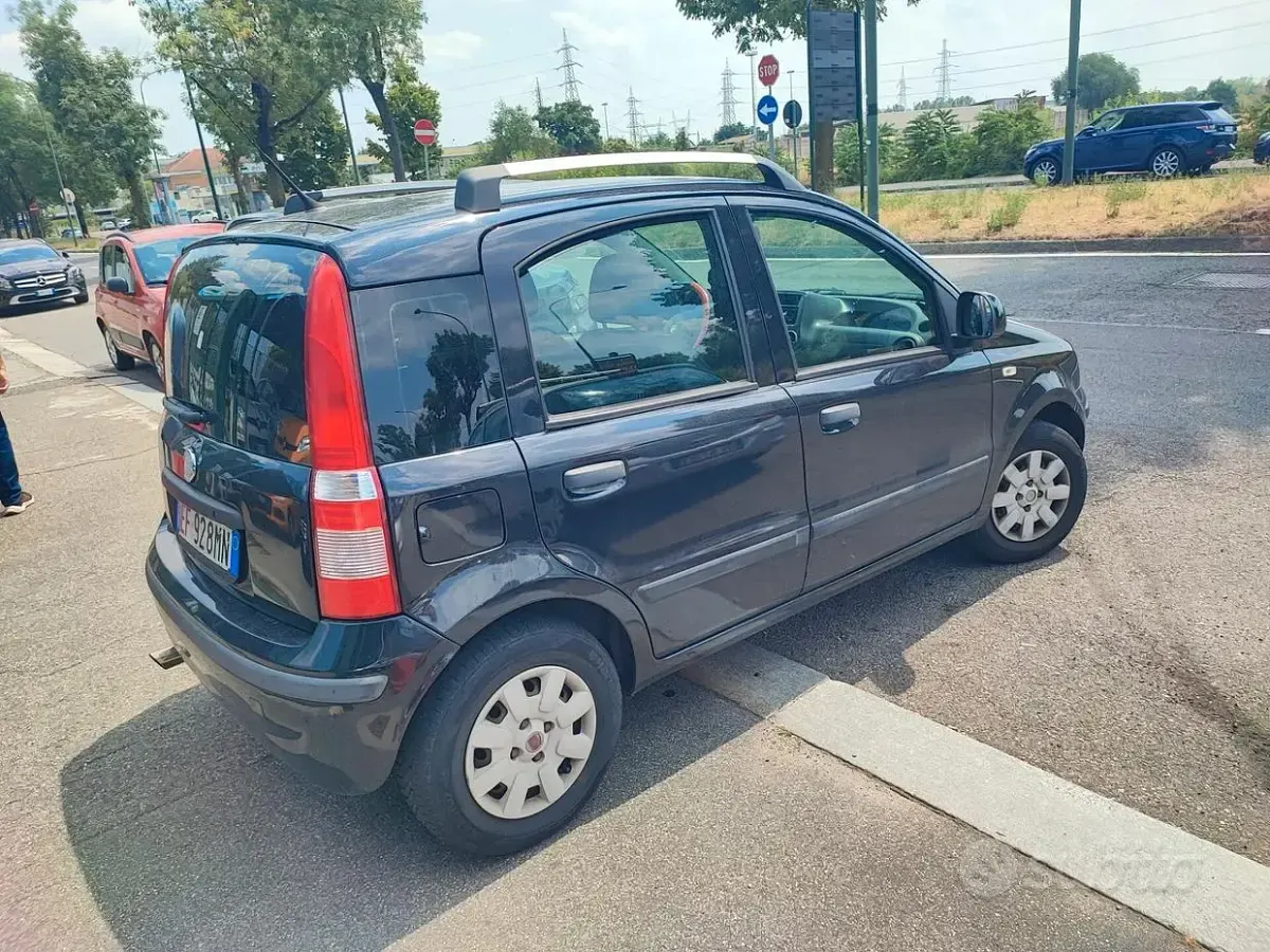Usata Fiat Panda Dynamic 60 CV (44 kW) 2010 Nero Utilitaria
