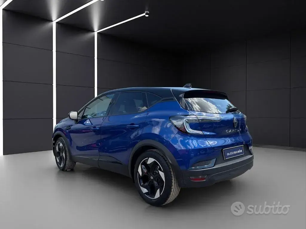 Usata Renault Captur Evolution 101 CV (74 kW) 2025 Bluazzurro SUV