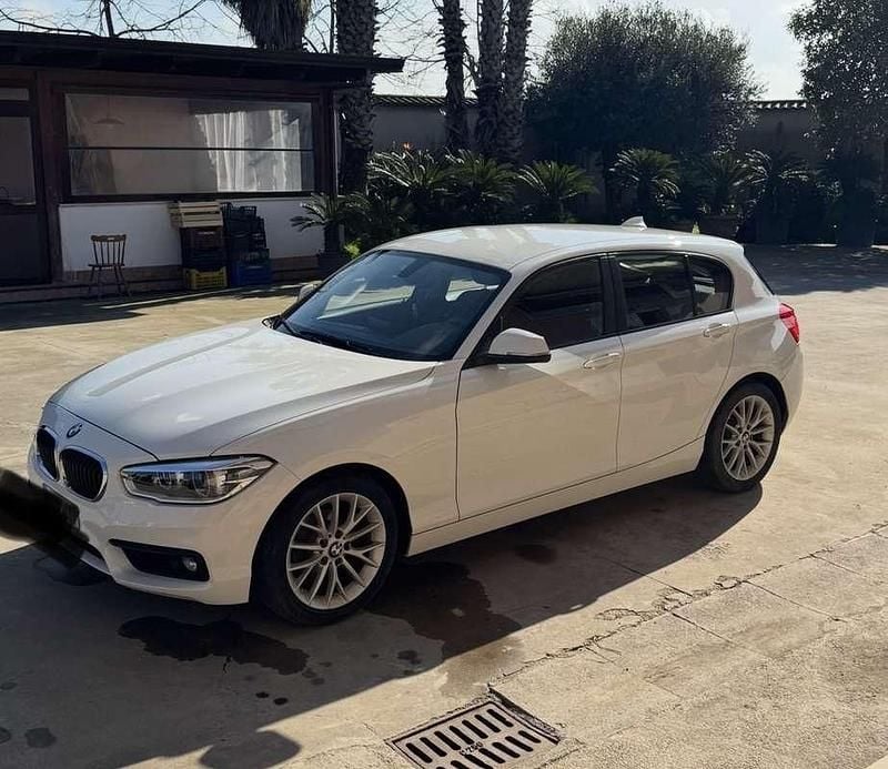 Usata BMW 118 150 CV (110 kW) 2018 Utilitaria