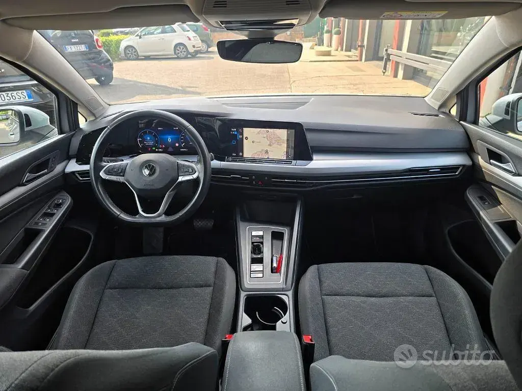 Usata VW Golf VIII 150 CV (110 kW) 2022 Grigio Station wagon