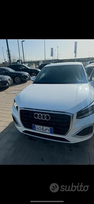 Usata Audi Q2 Advanced 116 CV (85 kW) 2021 Bianco SUV