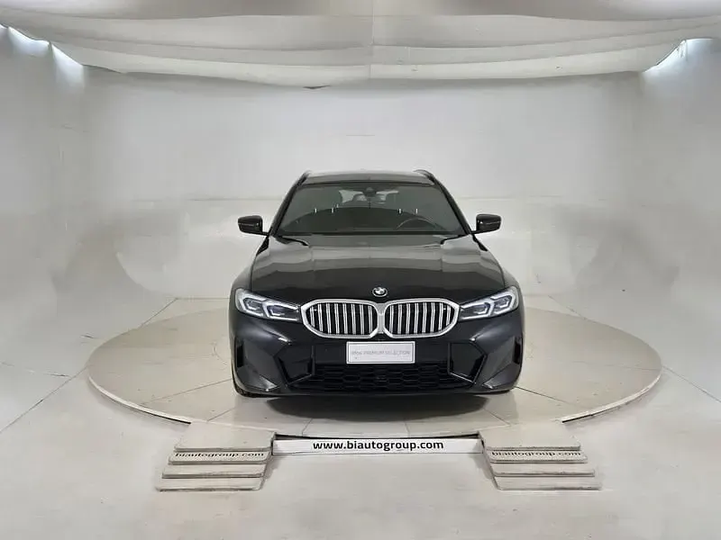 Usata BMW 320e M Sport 2025 Nero Station wagon