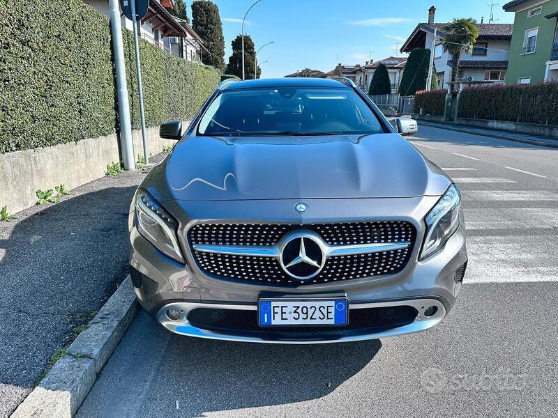 Usato 2016 Mercedes 200 2.1 Diesel 136 CV (29.900 €)