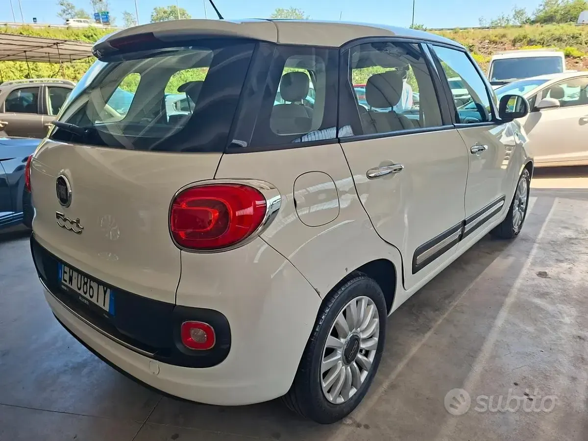 Usata Fiat 500L Pop 95 CV (69 kW) 2013 Bianco Monovolume