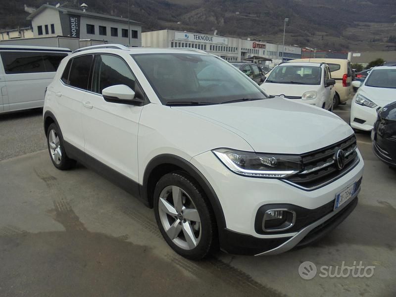 Bianco Usata 2022 VW T-Cross Advance SUV | 18.450 € (Buon prezzo) - Immagine 1/4