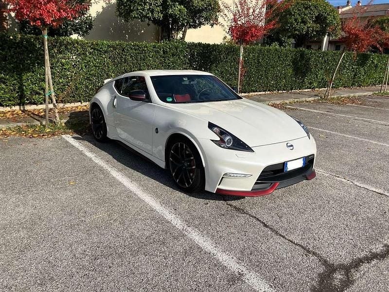 Gebraucht Nissan 370Z Nismo 344 PS (253 kW) 2016 Weiß Coupé
