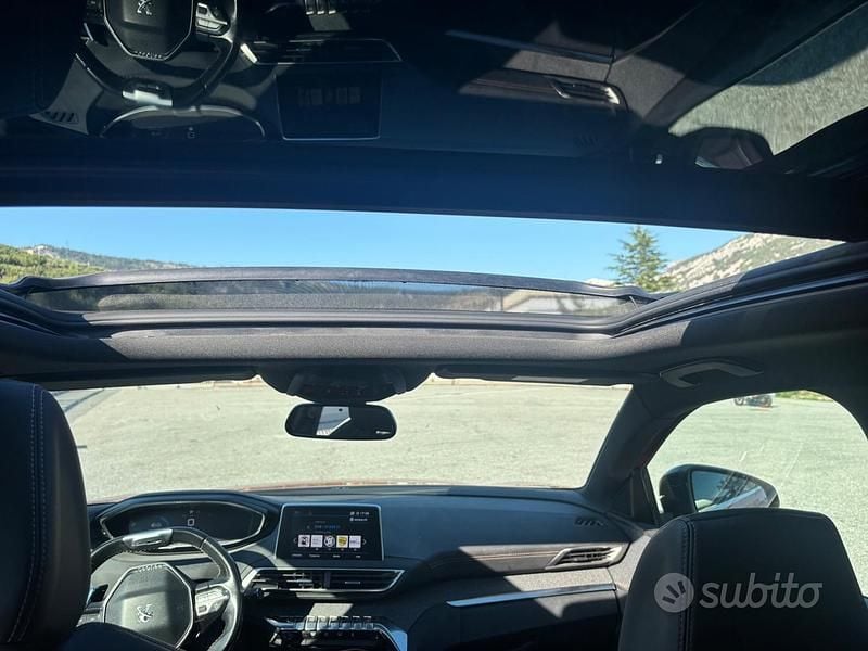 Usata Peugeot 3008 GT-line 120 CV (88 kW) 2018 Rosso SUV