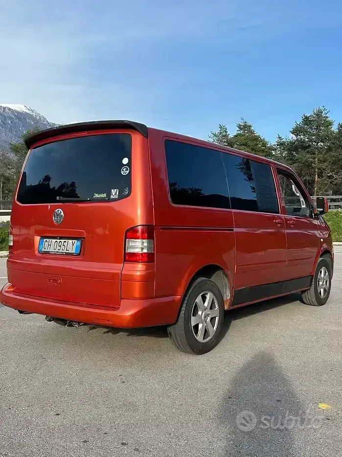 Usata VW T5 174 CV (127 kW) 2003 Arancione Furgone