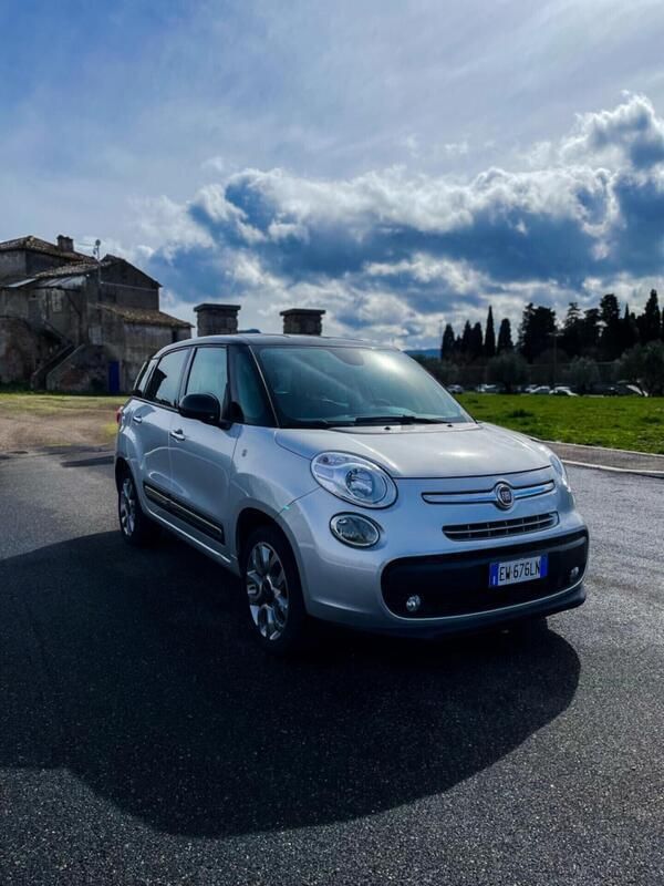 Usata Fiat 500L Living 85 CV (62 kW) 2014 Grigio Monovolume