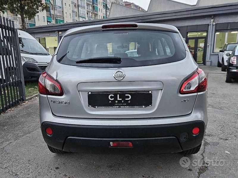 Usata Nissan Qashqai 110 CV (80 kW) 2013 Grigio SUV