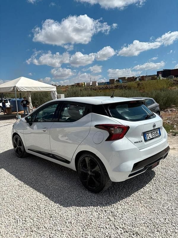 Usata Nissan Micra Acenta 90 CV (66 kW) 2018 Bianco Utilitaria