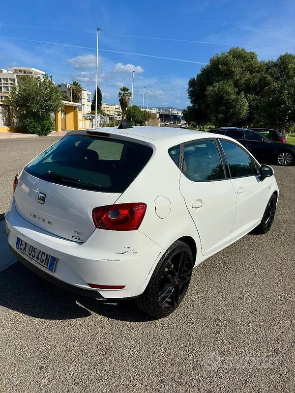Usata Seat Ibiza Style 75 CV (55 kW) 2014 Bianco Berlina