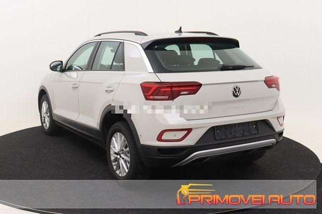 Usata VW T-Roc Life 110 CV (80 kW) 2022 Bianco SUV