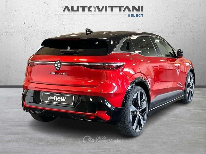 Usado Renault Megane E-Tech Techno 55 kW (75 CV) 2023 Rojo Berlina