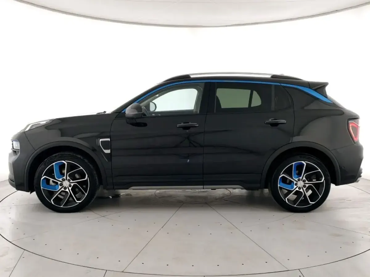 Usata Lynk & Co 01 180 CV (132 kW) 2023 Nero SUV